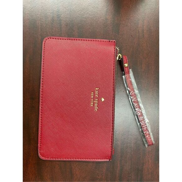 NWOT Kate Spade Wine Colored Wristlet - Picture 1 of 4